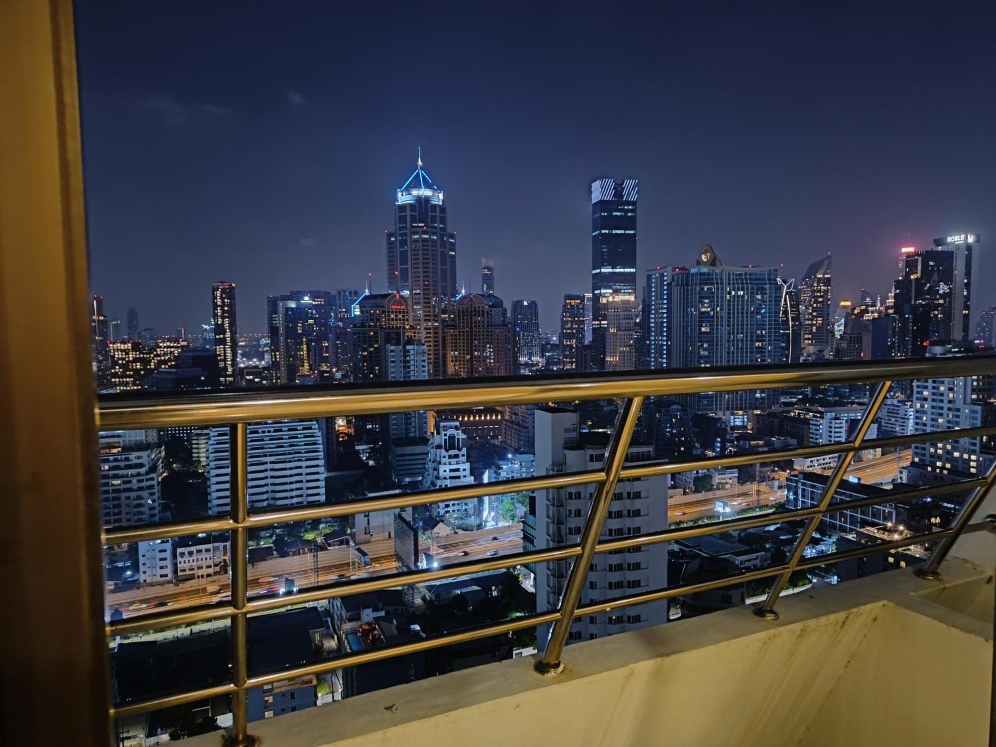 Omni Tower Nana Bangkok - Serviced Apartment On Sukhumvit Soi 4 Exteriér fotografie