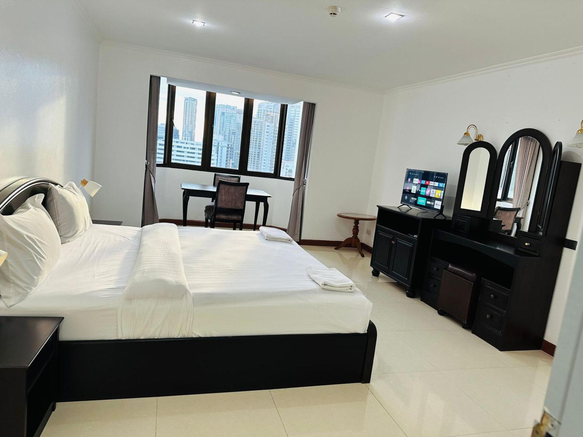 Omni Tower Nana Bangkok - Serviced Apartment On Sukhumvit Soi 4 Exteriér fotografie