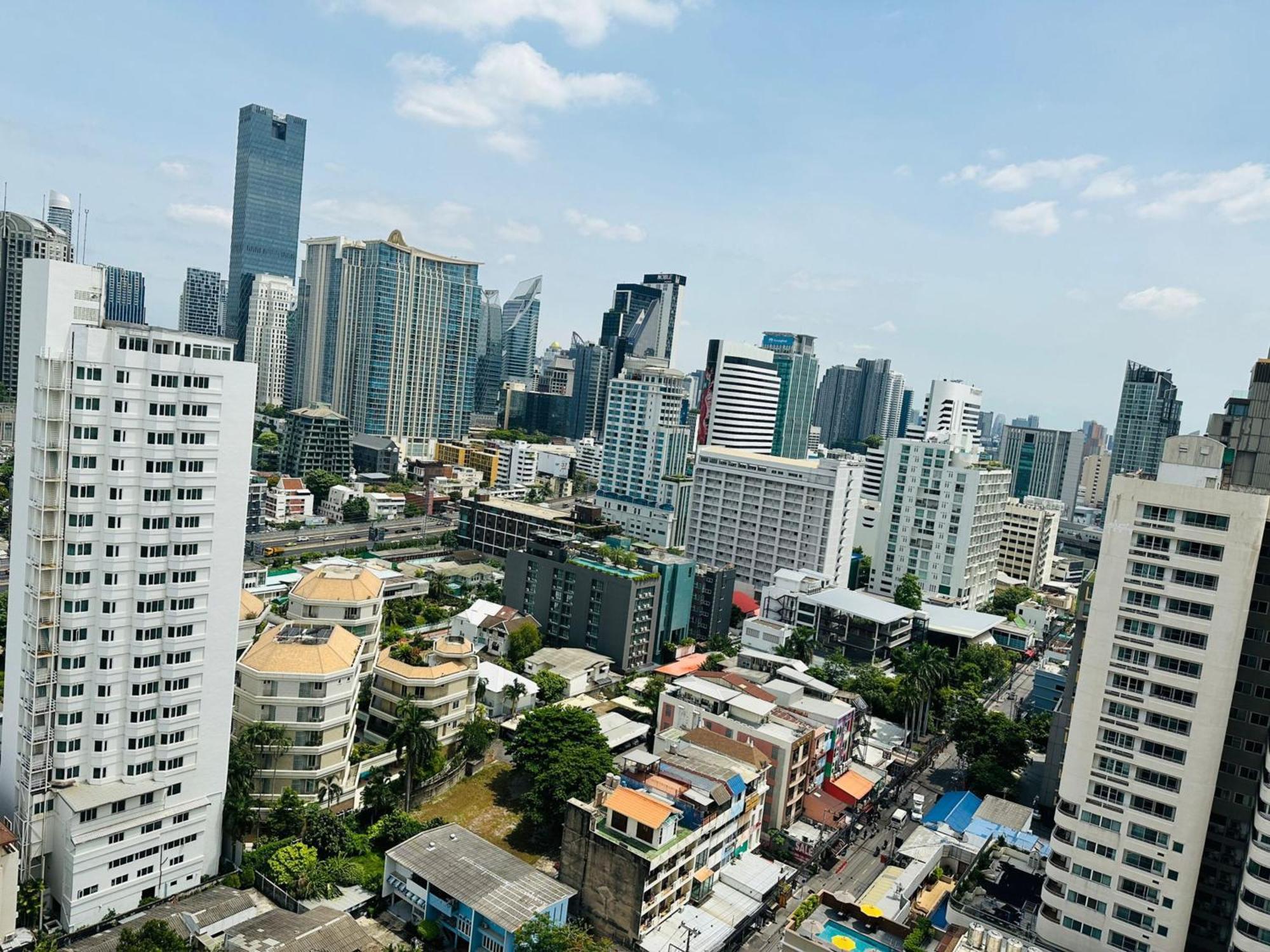Hotel Omni Tower Sukhumvit Nana Direct Bangkok Exteriér fotografie